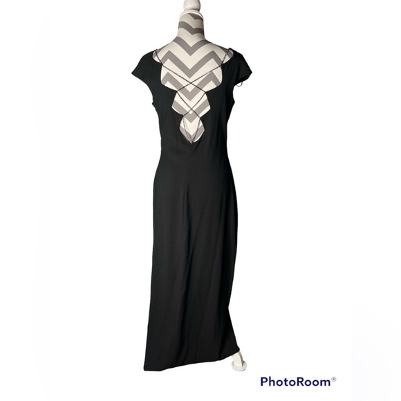 Reggio Black Maxi Dress - Picture 4 of 7
